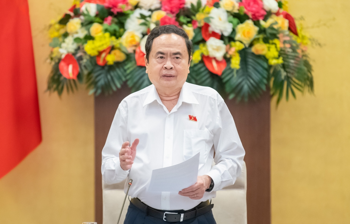 Nghiên cứu quy định bố trí nhân sự chủ tịch, phó chủ tịch khi sáp nhập tỉnh, xã